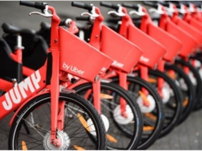 Bici elettriche a noleggio, l’ultima iniziativa di Uber nel Regno Unito