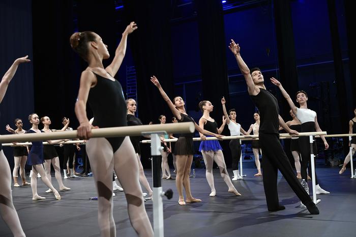 roberto bolleroberto bolle "OnDance - Accendiamo la danza"