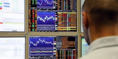 Borsa: Europa in negativo sempre sotto il segno...