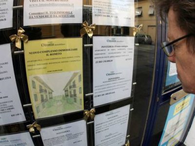 Si riduce il valore del “mattone” è l’allarme Covip