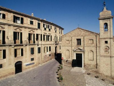 L’Infinito di Leopardi diventa il flash mob degli studenti italiani