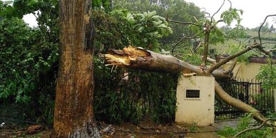 Ciclone Fani sull’India, vento a 205 orar...