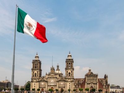 Sulle importazioni dal Messico graveranno dazi del 5%