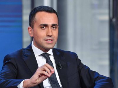 Di Maio: “Inchieste che scuotono l’ Italia, serve discontinuità”
