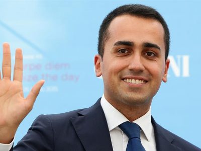 Di Maio avverte “Si pensi di più al Paese e meno ai talk”