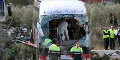 Archiviazione sulla  morte di 13 studentesse de...