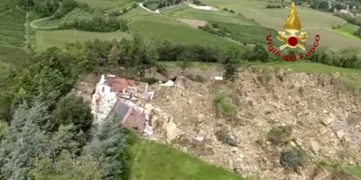 Frana nel Bolognese fa crollare una casa, nessu...