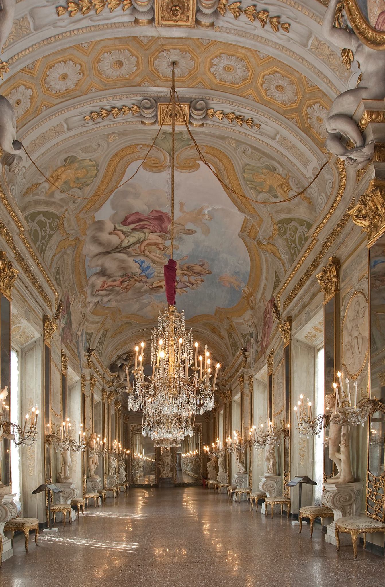 Galleria degli specchi