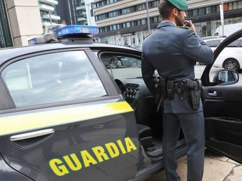 riciclaggio direttore carige