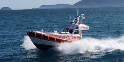 Salvati dalla Guardia Costiera otto tedeschi su...