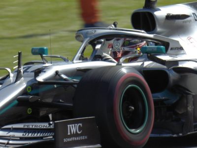 GP di Spagna, vince Hamilton davanti a Bottas. Terzo Verstappen