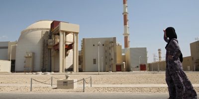Iran congela alcuni obblighi sul nucleare a una...