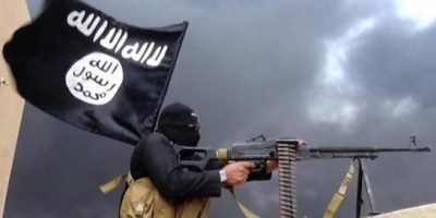 Miliziani di daesh attaccano lungo l’Eufr...