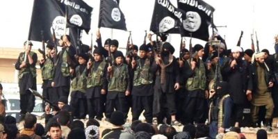 Tre francesi miliziani di daesh condannati a mo...
