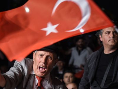 Istambul: riparte la campagna elettorale dopo il voto annullato a marzo