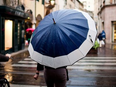 Neve e vento strapazzano il Veneto e lo riportano alle basse temperature