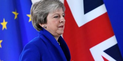 Per la Brexit la May annuncia una nuova offerta...