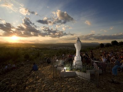 Medjugorje, via libera del Vaticano per i pellegrinaggi