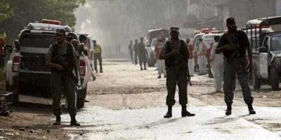 Pakistan: attacco a hotel di lusso,tre gli uomi...