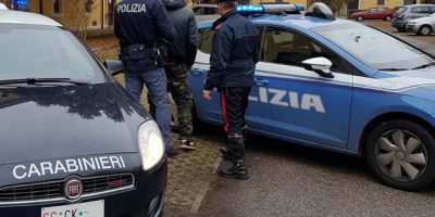 Operazioni della Polizia contro clan a Ostia, a...