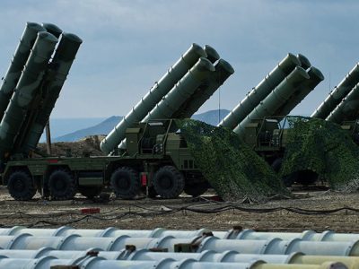 L’Iraq acquisterà i missili russi di difesa antiaerea S-400