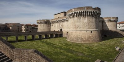 Il Palazzo del Duca a Senigallia che ammira la ...