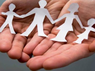 Molesta figliastra lei lo racconta a scuola, arrestato un 61enne