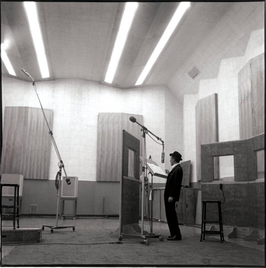 sinatra in studio di registrazione