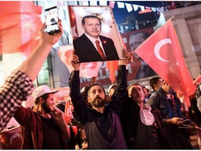 Nuovo golpe in Turchia. Annullato il voto a Istambul