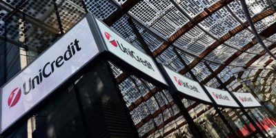 Unicredit vola e supera le attese con un utile ...