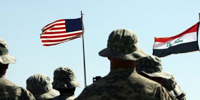 Gli Usa evacuano il personale “non essenz...