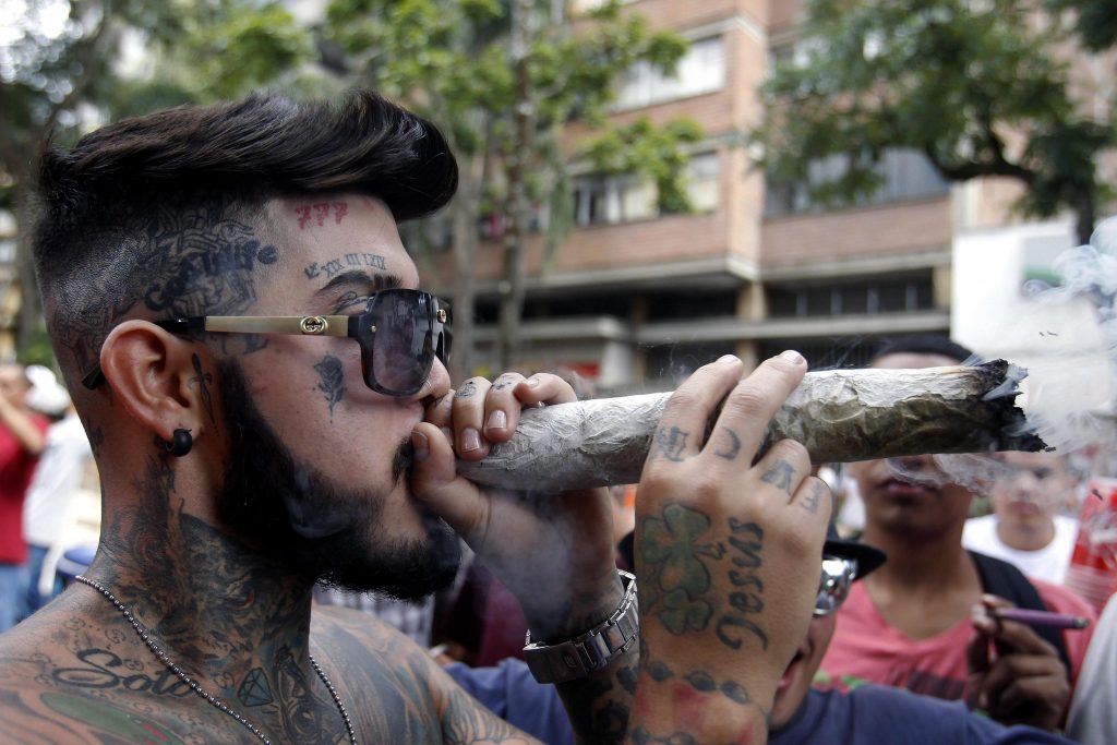 Salvini Di Maio cannabis