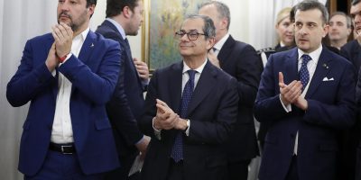 Salvini e Tria in coro all’Ue: le manovre...