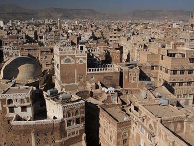 Yemen: Houthi, iniziato ritiro dai porti e il rispetto della tregua