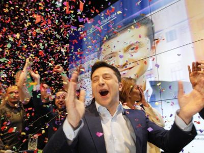 Ucraina: il nuovo presidente Zelensky giura questa mattina