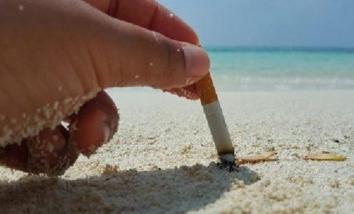 fumo spiaggia vietato