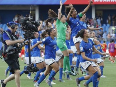Mondiali donne: battuta 2-0 la Cina, azzurre nella storia