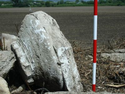 Scoperta inattesa a Paestum: ritrovati reperti dorici