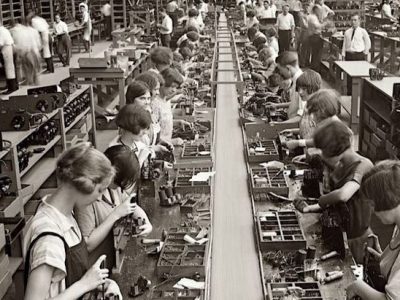 Cent’anni e non dimostrarli: riapre il Registro imprese storiche