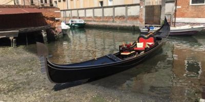 Venezia, varata la prima gondola dal cantiere t...