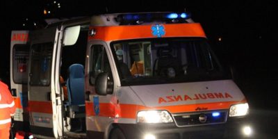 Colto da infarto mentre gioca a calcetto, grave...