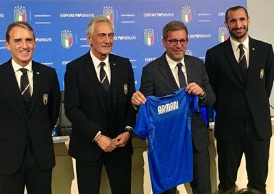 Abiti Armani per gli atleti azzurri olimpici e paralimpici a Tokyo 2020