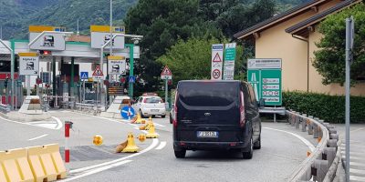 Riaperta, ma solo in direzione Aosta, l’a...