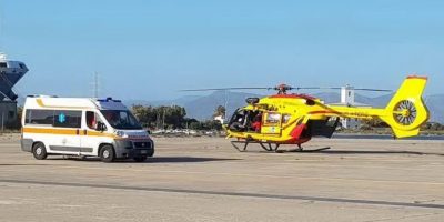 Travolto da un autocarro, muore nonostante i so...