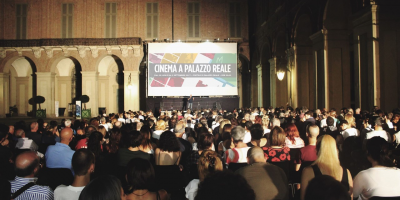 La magia del cinema all’aperto torna a Pa...