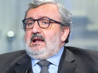 Il Presidente Emiliano indagato per abuso in atti d’ufficio