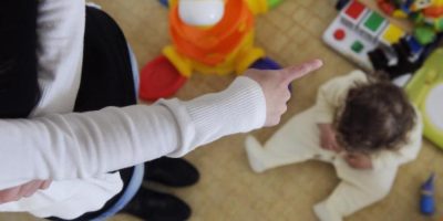 Maltrattamenti ai bambini, due maestre sospese ...