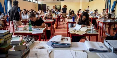 Chiusura delle scuole prorogata oltre il 3 aprile