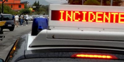 Morti quattro giovani dopo lo schianto dellR...