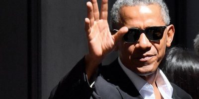Gli Obama in visita da Clooney. Blindato il com...